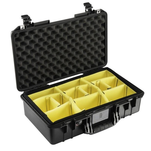 Pelican 1525 Air Case with Padded Dividers (Black)