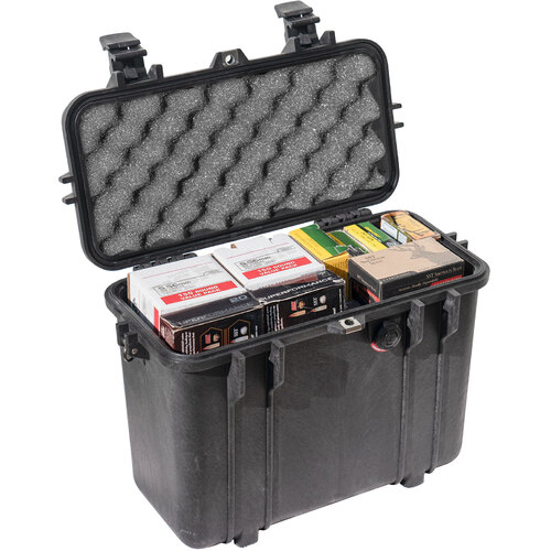 Pelican 1430 Case - No Foam (Black)